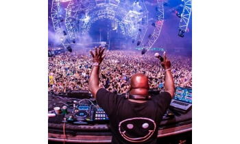 Carl Cox... A phenomenon for the entertainment world