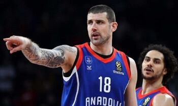 Ev sahibi Anadolu Efes