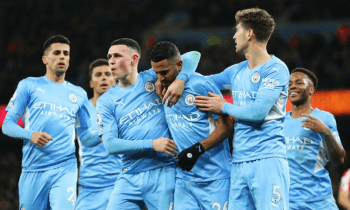 Manchester City liderliği istiyor!