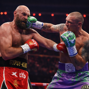 Tyson Fury vs Arslanbek Mahkmudov