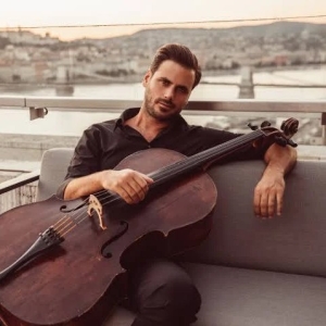 HAUSER Abu Dhabi 2 Mayo 2026 